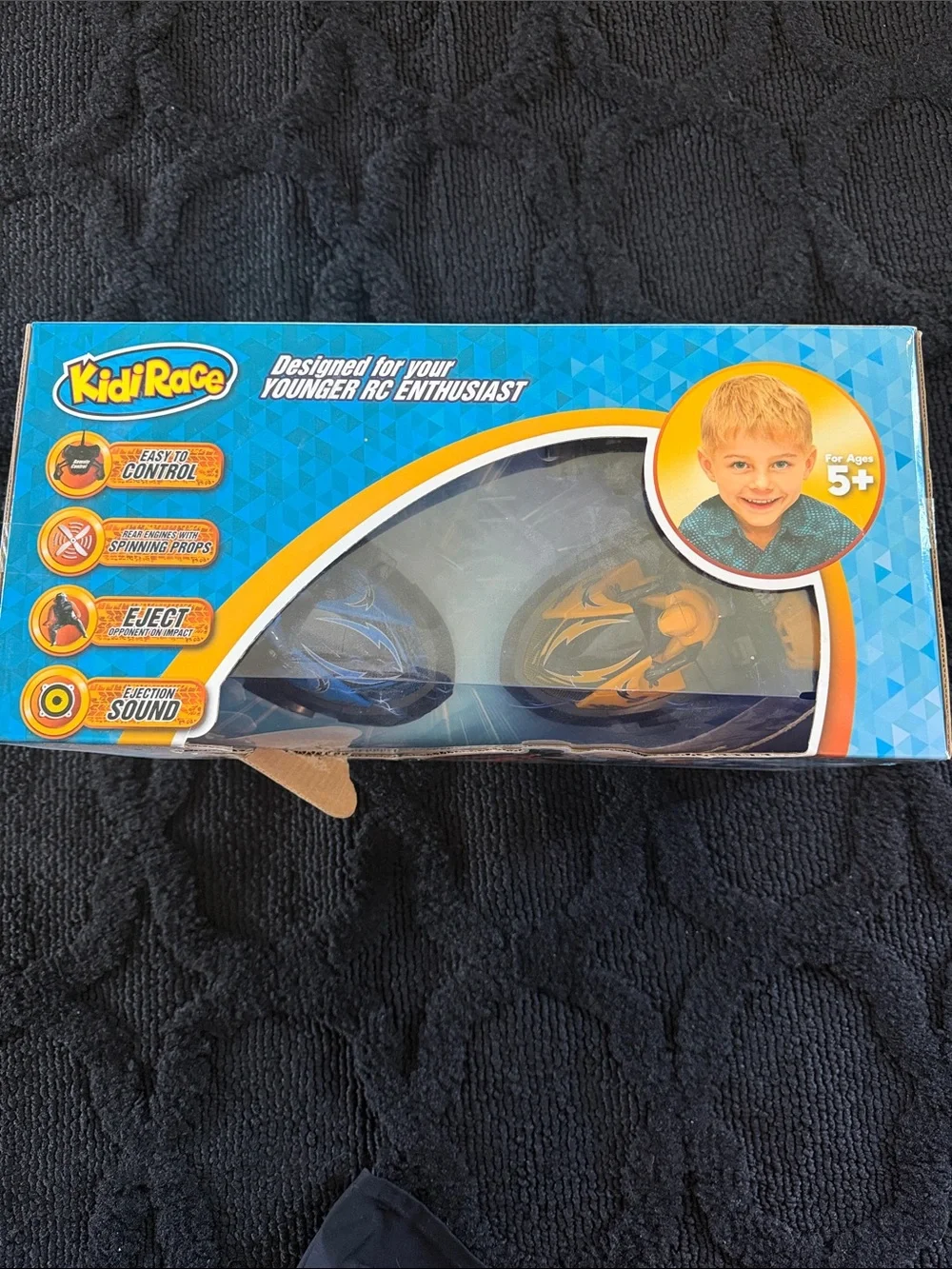 Bump & Run Remote Control Bumper Cars - Orange and Blue